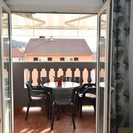 Guesthouse Zagora Pula Bagian luar foto